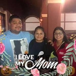 Meet your Posher, Celinda a